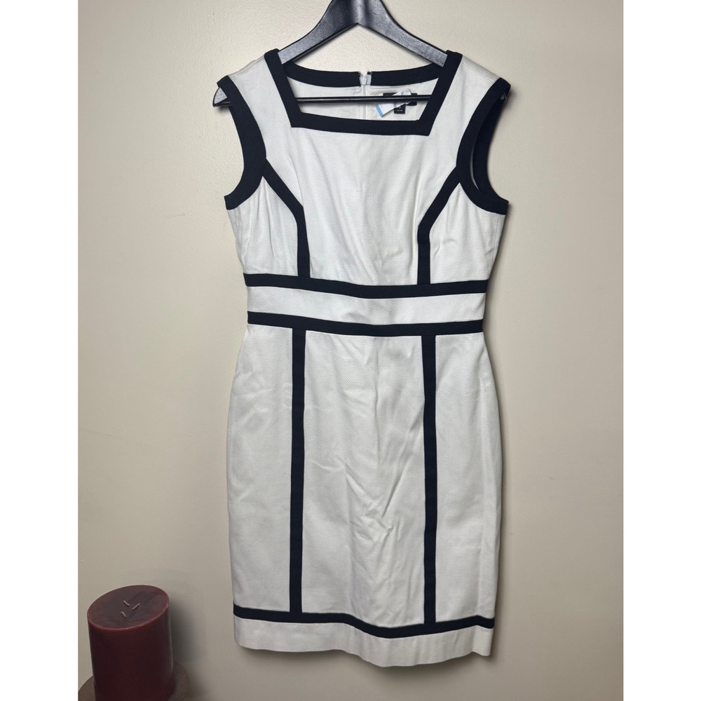 Tahari ASL White Black Bodycon Dress Size 8 DRY CLEANED Used Wedding Shower